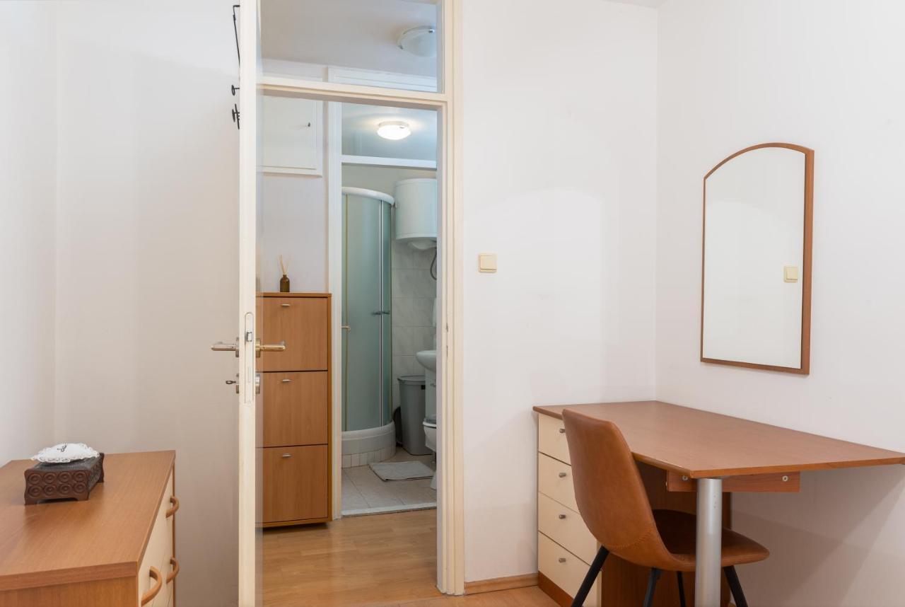 Adriatic Charm: Coastal Heaven Of Dubrovnik Apartment Exterior foto